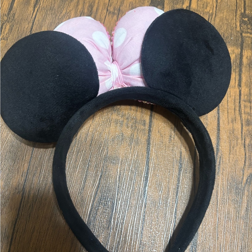 Handmade Rhinestone Minnie ears - Picture 5 of 5